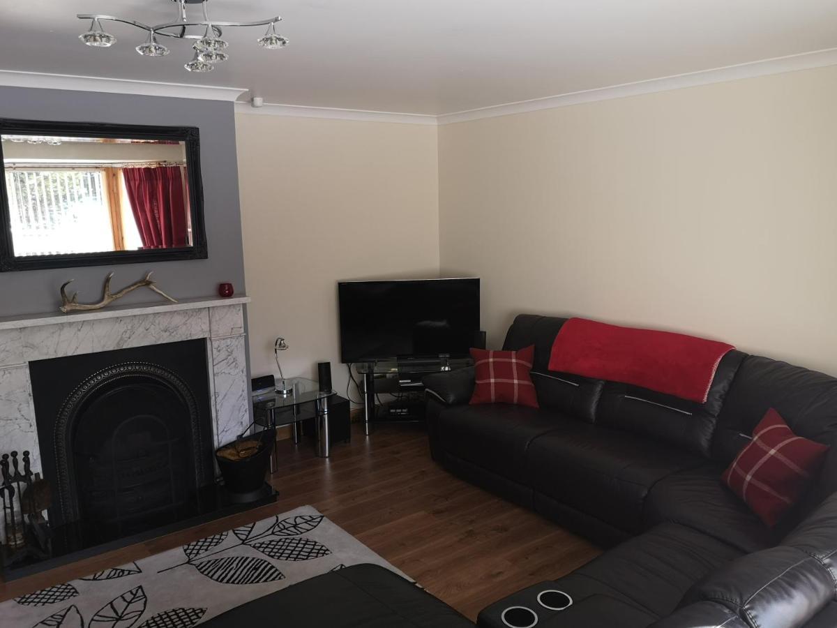 Large Private 3 Bed Bungalow Villa Stornoway  Kültér fotó