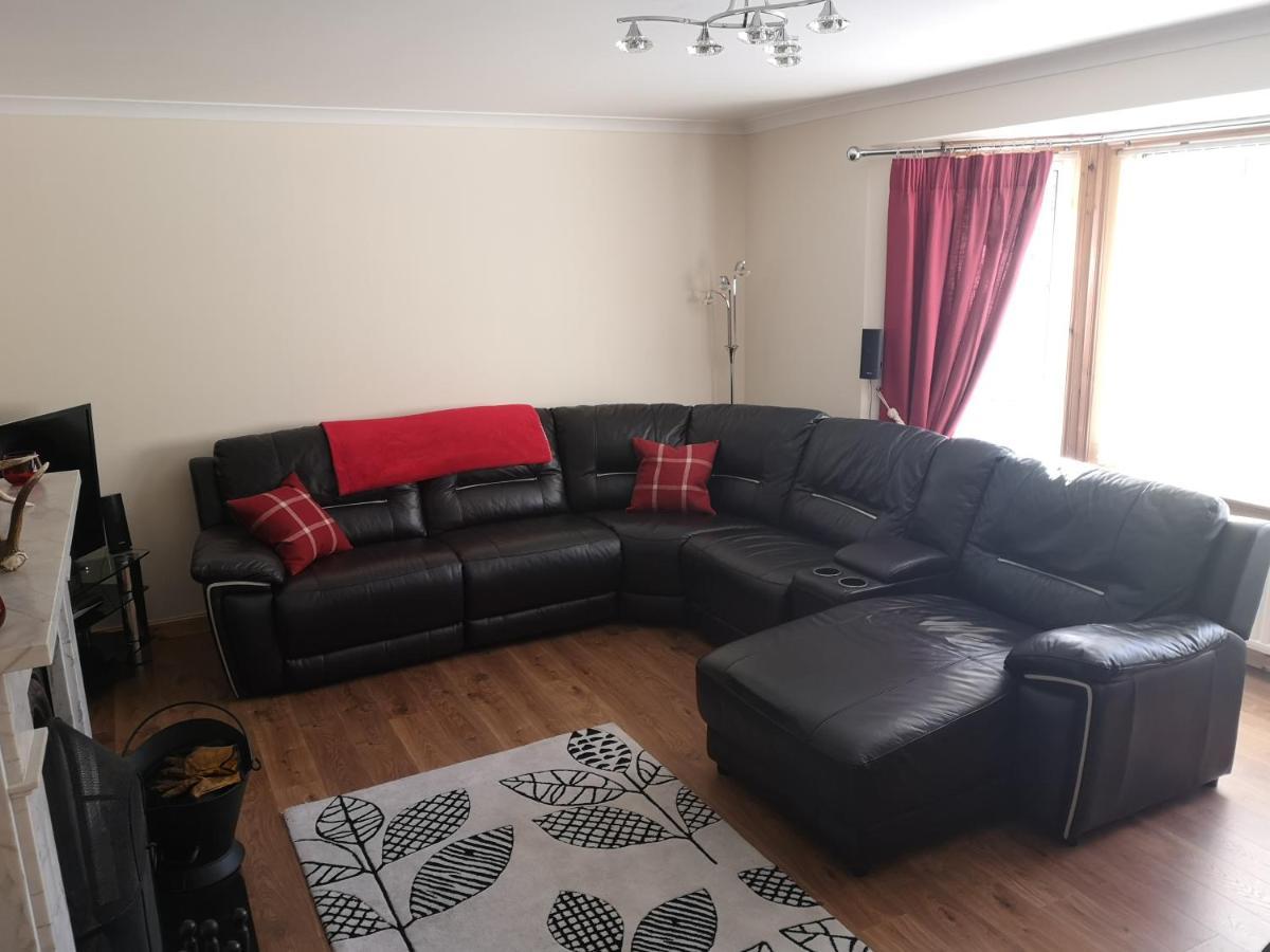 Large Private 3 Bed Bungalow Villa Stornoway  Kültér fotó