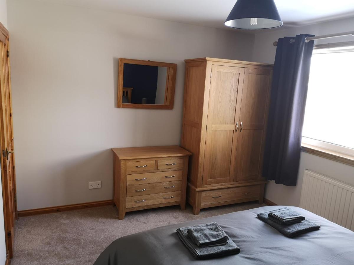 Large Private 3 Bed Bungalow Villa Stornoway  Kültér fotó